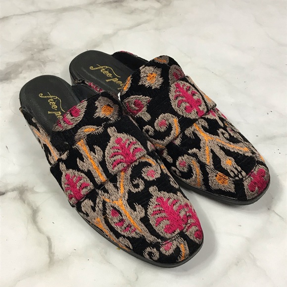 Free People Shoes - SOLD NWT Free People At Ease loafer mules
